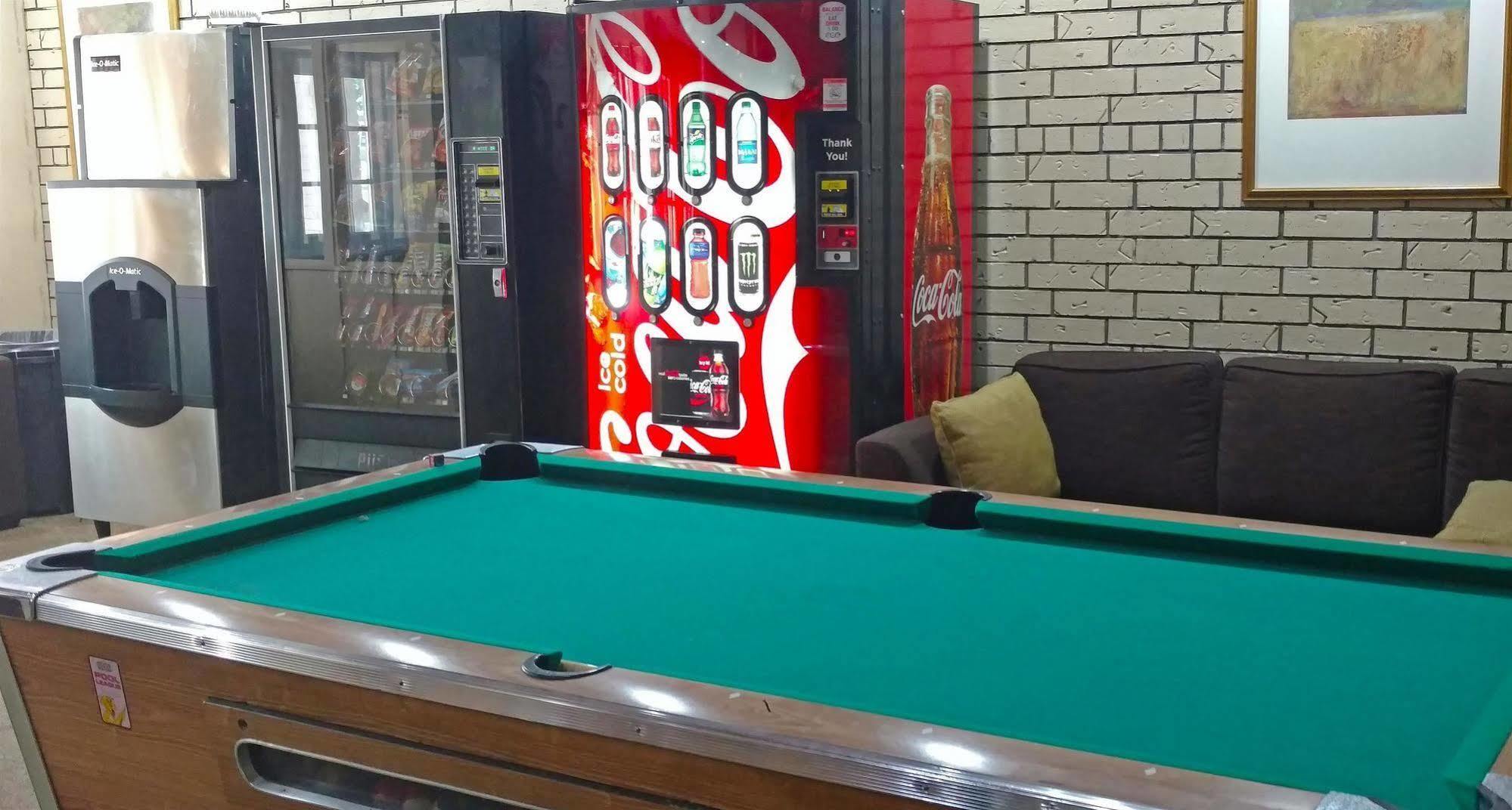 アメリカズ ベスト バリュー イン ウエブスター シティ Webster City エクステリア 写真